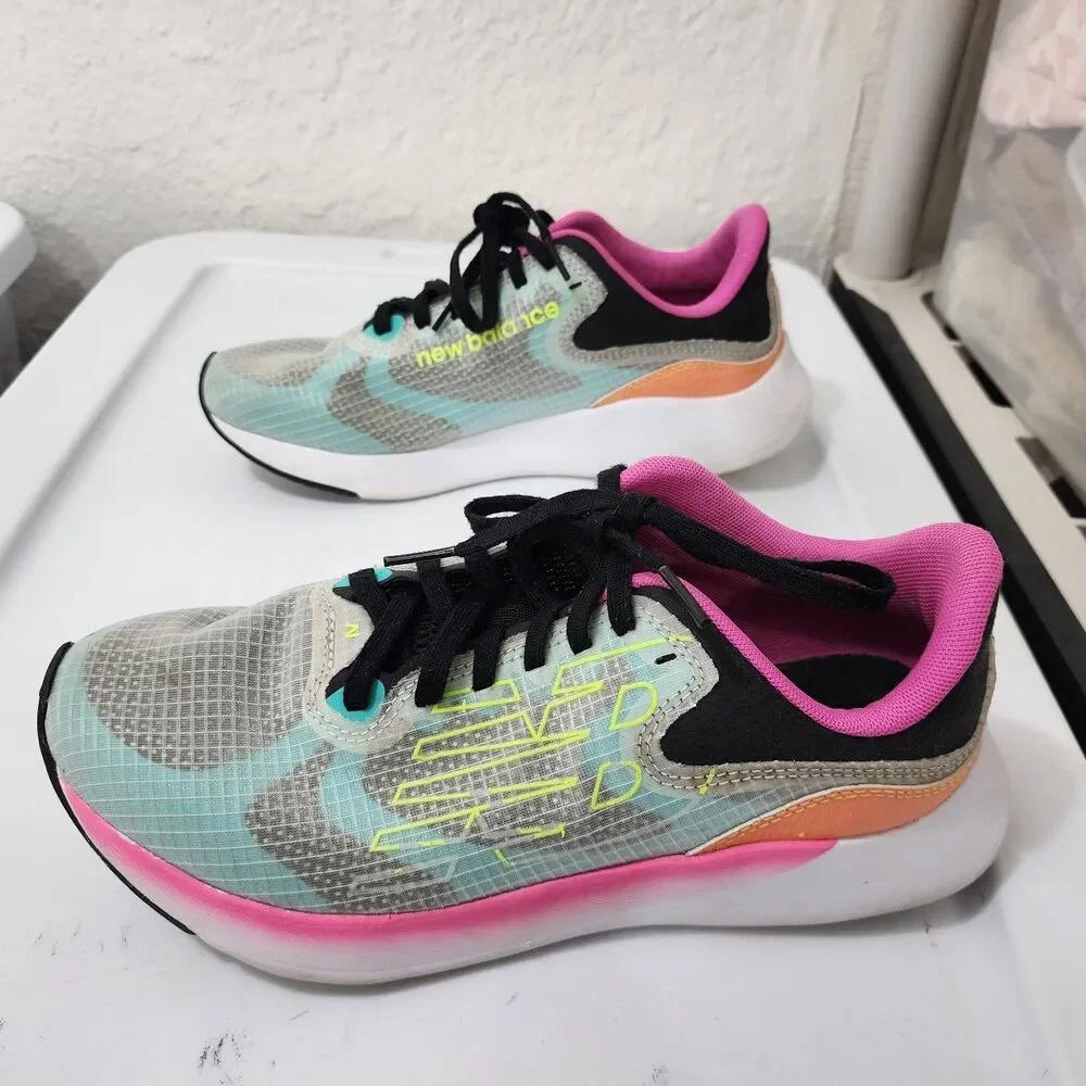 New Balance Breaza Running Sneakers Foam DynaSoft Running Training Womens 9.5